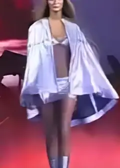 维多利亚的秘密1999时装秀